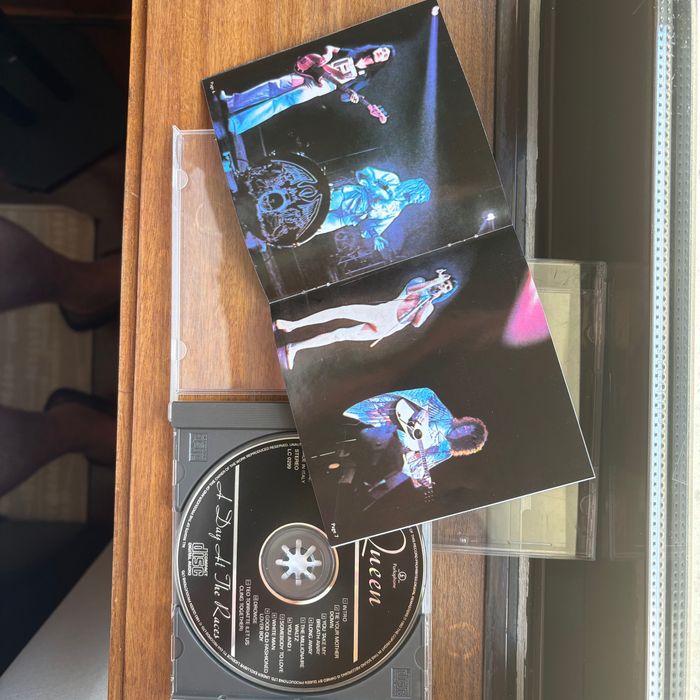 Queen – A Day at the Races CD Remaster 1993