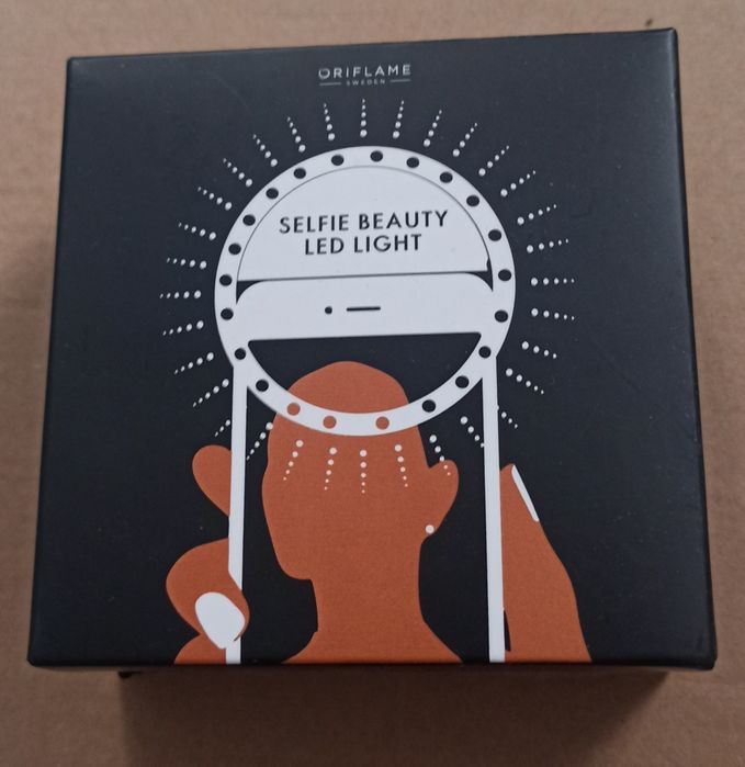 Lampa pierścieniowa LED do smartfona