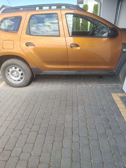 Samochód Dacia duster 2020 rok stan bardzo dobry