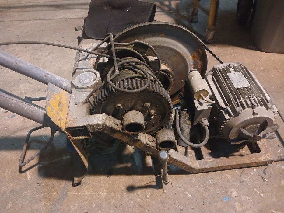 Guincho electrico obras