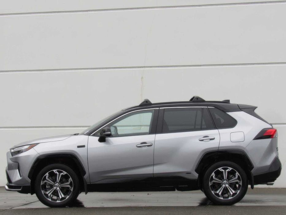 Toyota RAV4 Prime XSE      2024