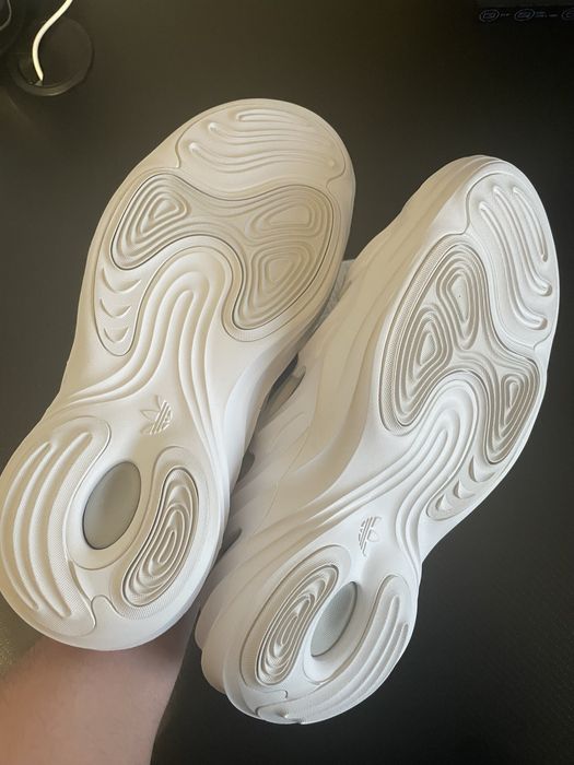 Adidas adifom Q