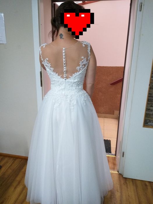 Piękna suknia ślubna