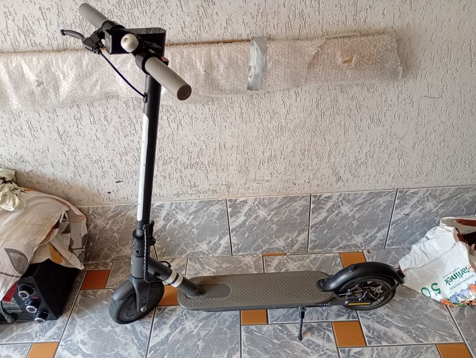 Sprzedam hulajnogę Motus
