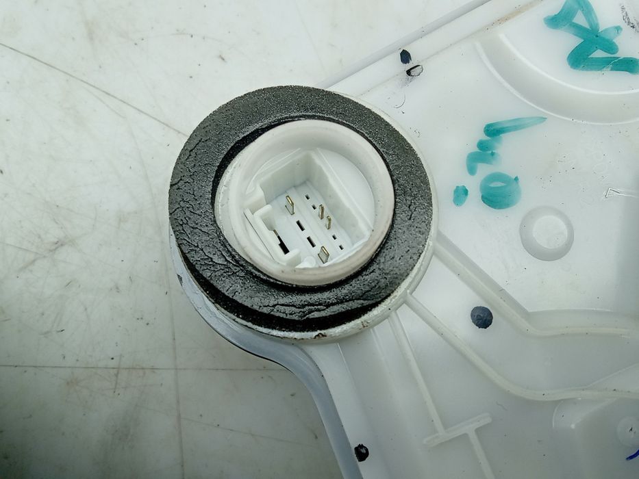 Fechadura / fecho porta frente direito TOYOTA C-HR (_X1_)
