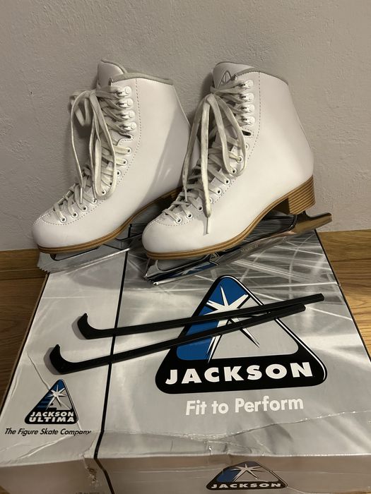 Łyżwy figurowe Jackson 500 rozmiar 8- 39,5 super stan