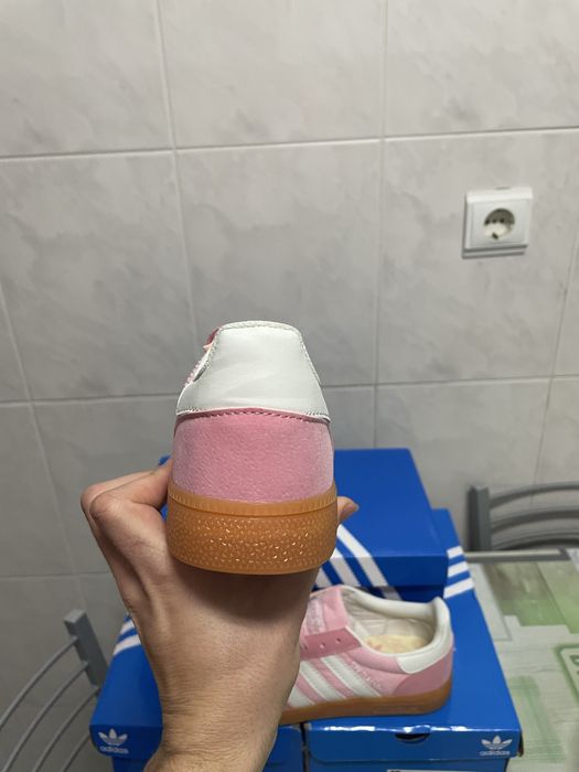 Adidas Spezial novas