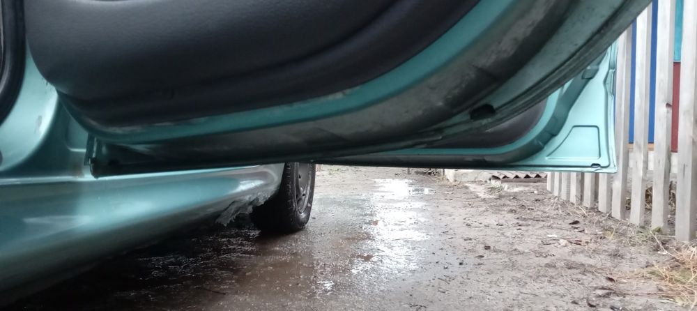 Обмін, Продам пежо 206 1.4