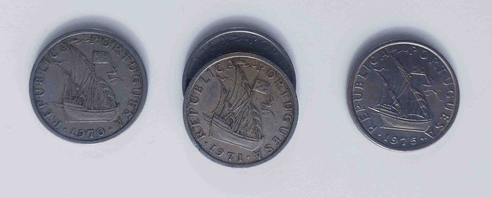Moedas de 5 escudos (vários anos)