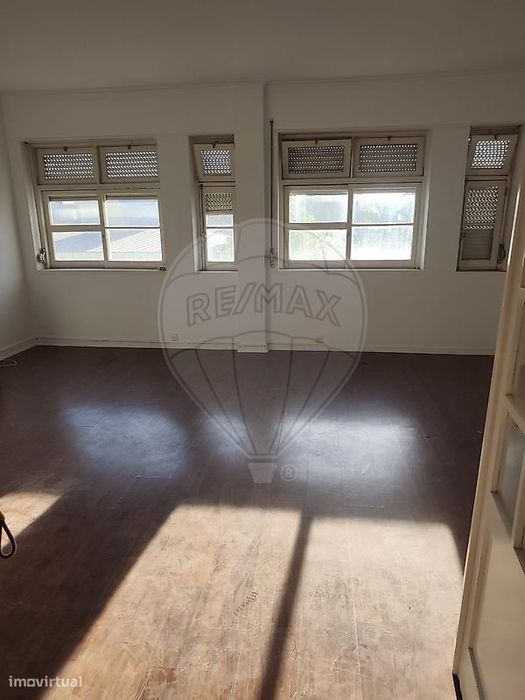 Apartamento T3 para arrendamento
