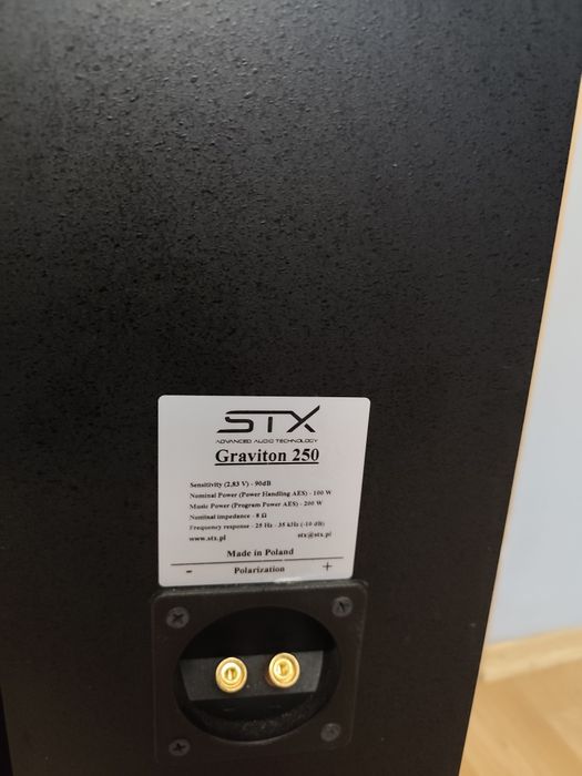 Kolumny STX  graviton 250
