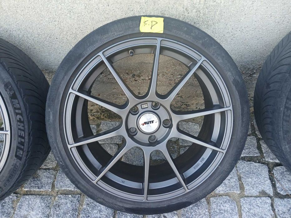 Vendo 4 jantes 18 Autec Wizard