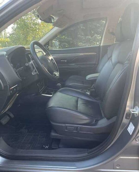 Mitsubishi Outlander 2018