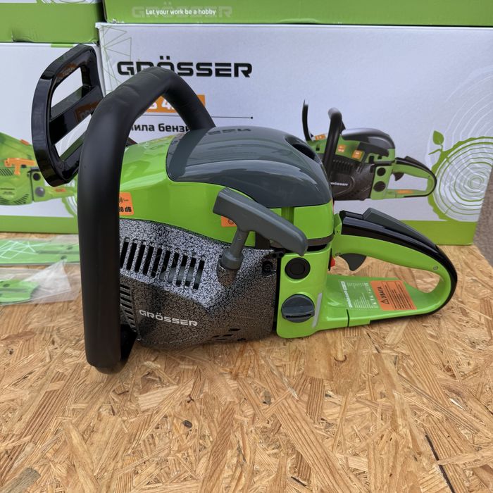 Потужна бензопила Grosser GGS 4300