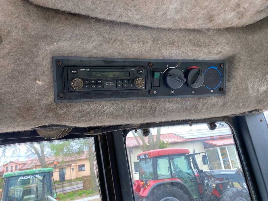 Valtra 6400 + ładowacz Stoll, 1998r