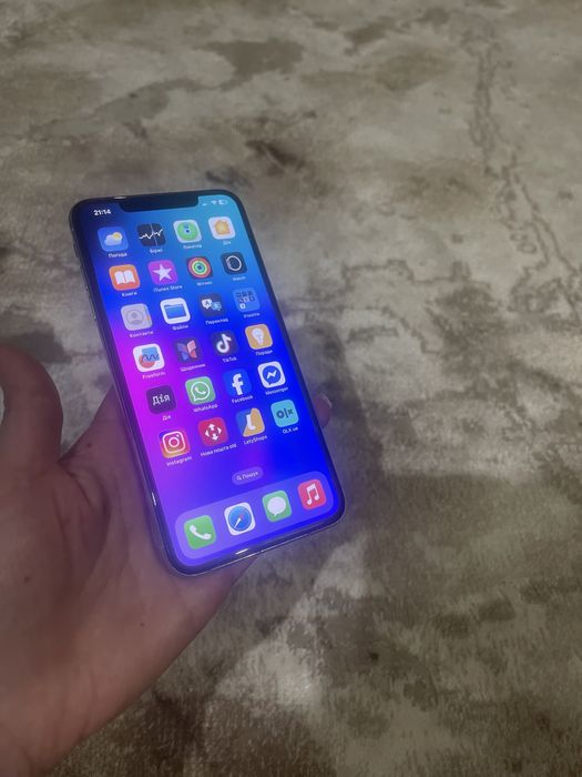 Продам іPhone  XS Max