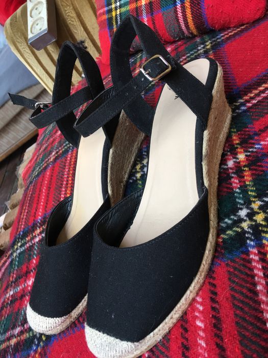 Buty letnie na koturnie 40/41