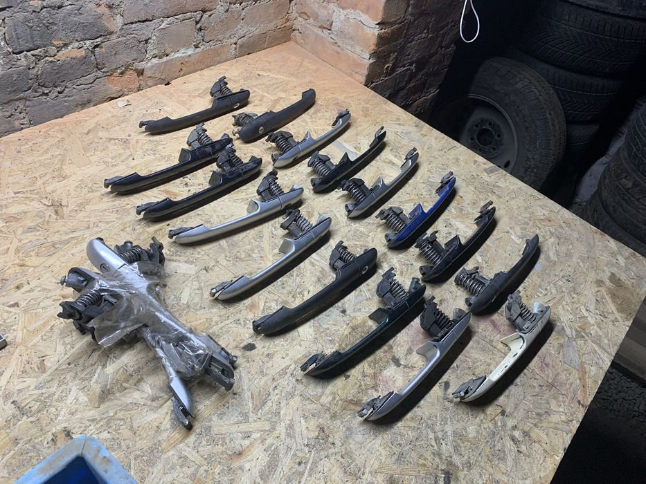 Ручки відкривання дверей зовнішні vito віто вито w638 v-class шрот!