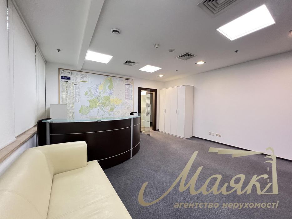 Аренда офиса 112 кв.м в бизнес центре на ул. Богдана Хмельницкого