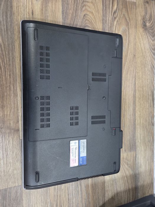 Ігровий ноутбук Asus 17.3 дюйми 16 озу 2 диски