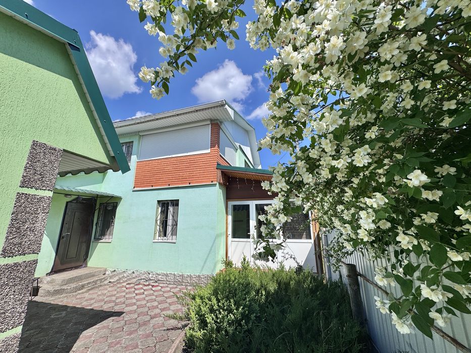 Будинок в оренду, 3 спальні, озеро, укриття