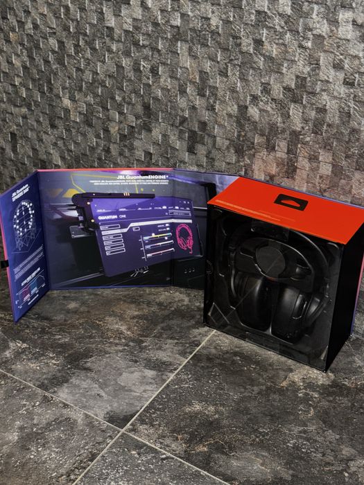 Навушники jbl QUANTUM ONE