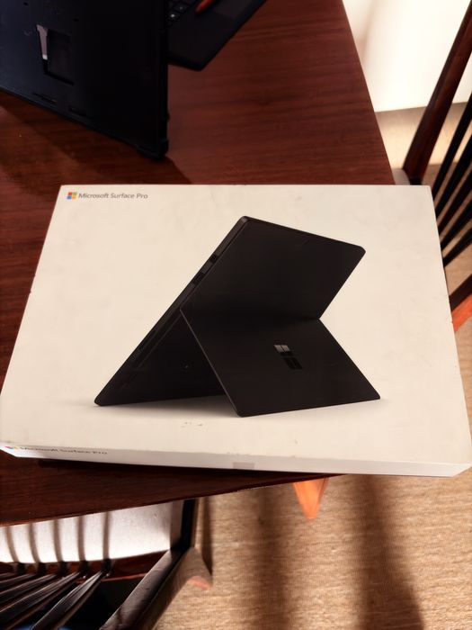 Surface pro 6 256g 8 g ram