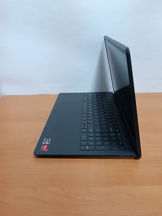 Ноутбук Dell Inspiron 15 Ryzen 5 12 по 4.3Gh 16GB SSD 256GB FullHD IPS