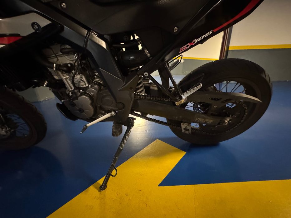 Aprilia SX 125 c/extras