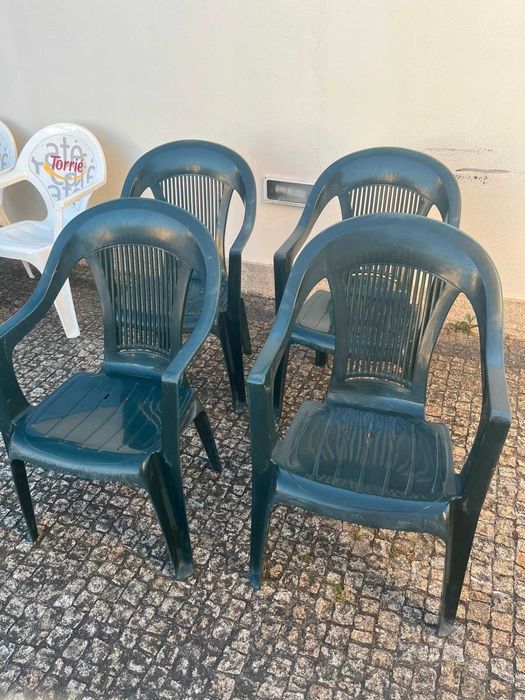 Cadeiras de exterior verdes