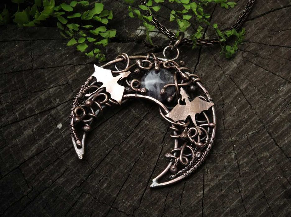 Lunula, smoki, ametyst