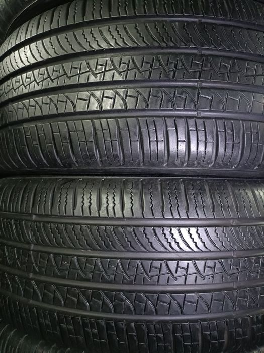 Pneus  235/50/20