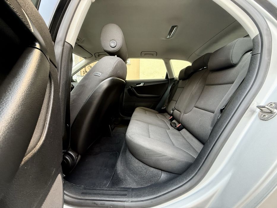 AUDI A3 Sportback 1.6TDI 105cv -Revisão Geral Efectuada IMACULADO