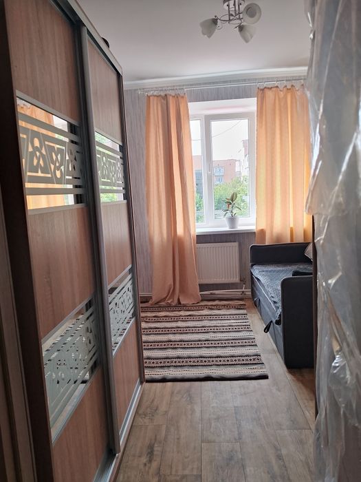 Срочно продам квартиру в центре Городище