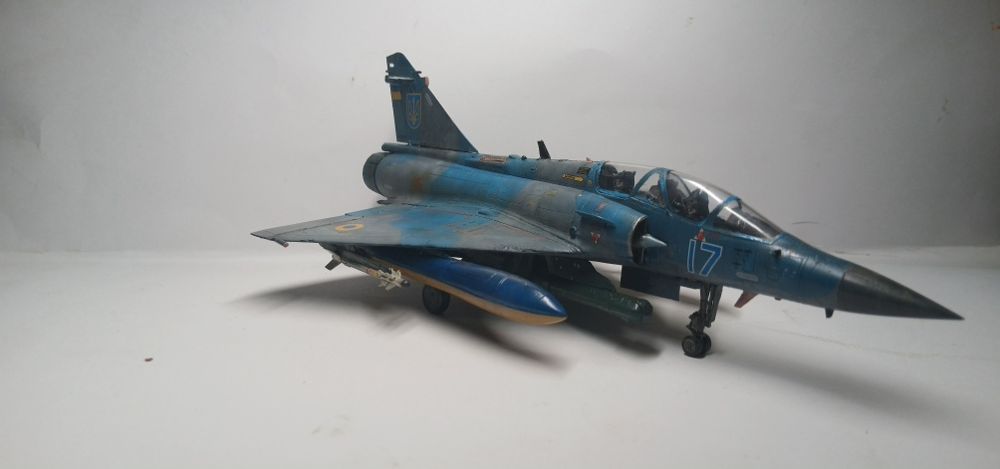 Модель Mirage-2000D 1/72