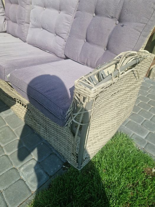 Narożnik kanapa technorattan na ogród taras stolik