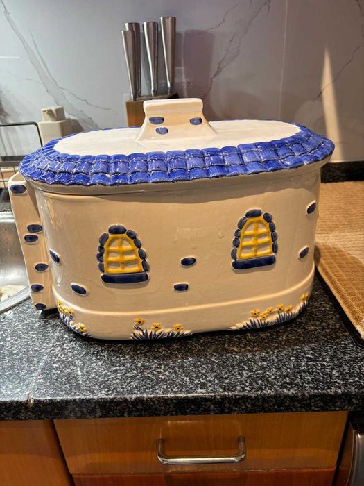 Ceramic Bread Box447392842798878721