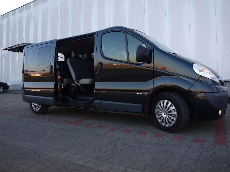 Wynajem Bus 9 Osobowy LONG 2.0DCI 114KM Klimatyzacja