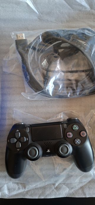 PS4 Slim 500GB + 2 Comandos + 3 Jogos | Excelente Estado