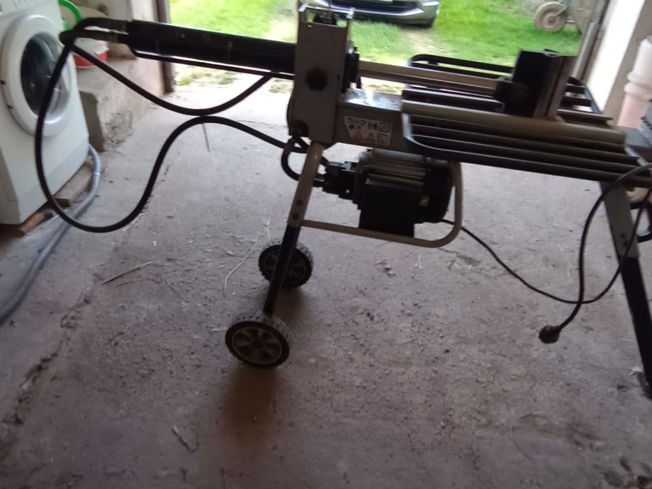 Hydrauliczna Łuparka do drewna 9T