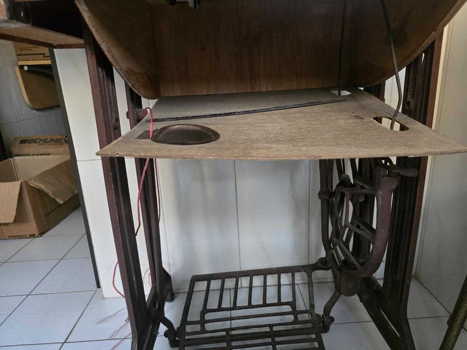 Máquina de costura Singer