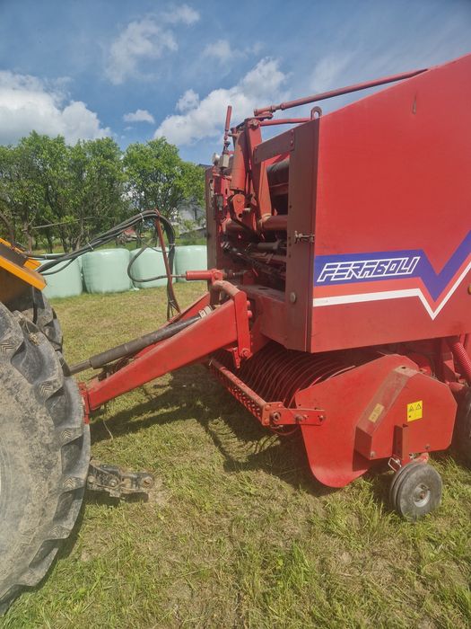 Prasa rolująca feraboli