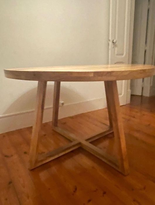 Mesa de Jantar Redonda em Madeira Maciça Ø120 cm | Excelente Estado