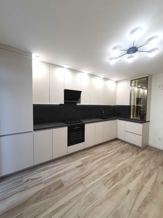 Продаж 1-кімнатної квартири з видом на річку_RD