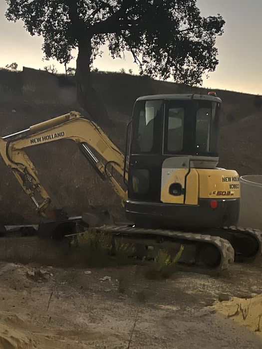 Serviço de giratória e movimentos de terras