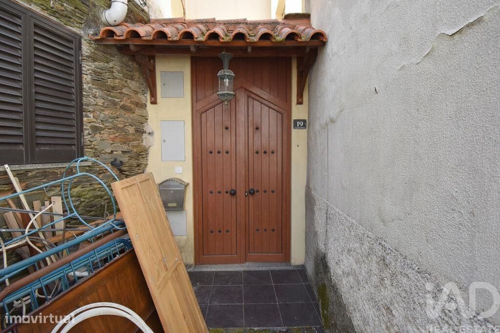 Casa de aldeia T2 em Benfeita de 108,00 m2