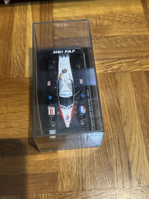 Miniatura Peugeot 908 HDi FAP #8