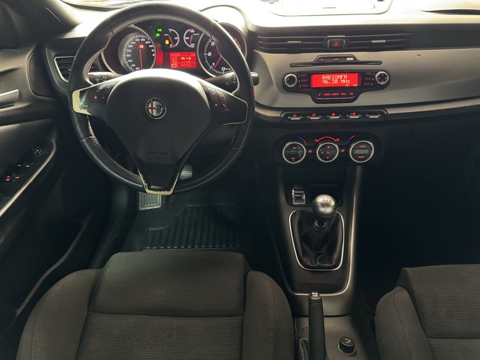 Alfa Romeo Giulietta Veloce  Jtdm - 190 Milkm - Nacional