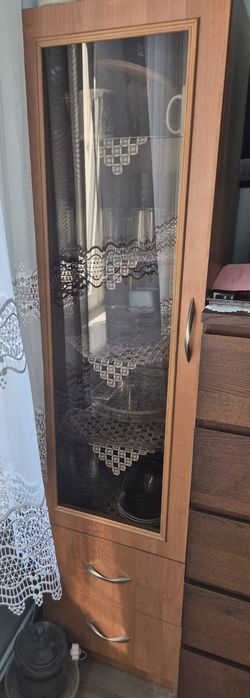 Meble za darmo witryny szklane