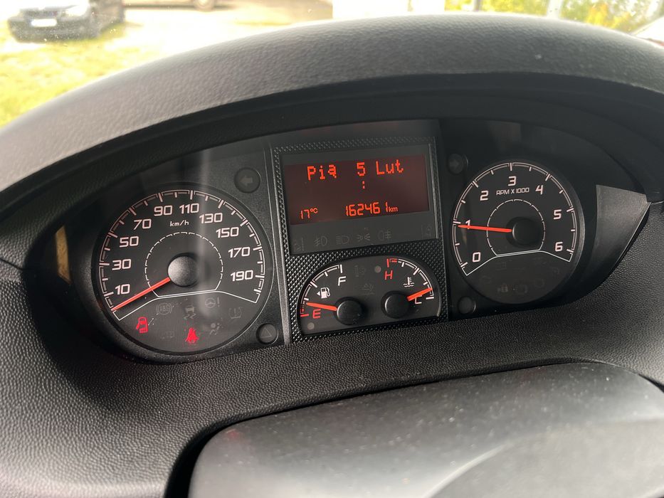 PEUGEOT BOXER 2018r,2.0 kurnik klima webasto bardzo ładny stan